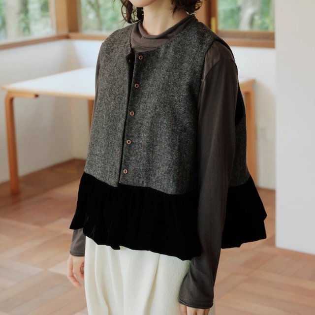 フレアベルベットベスト F3856