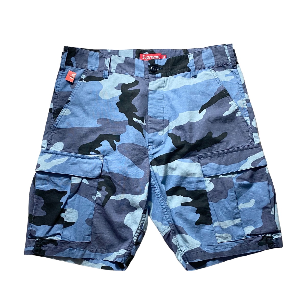 SUPREME blue camouflage cargo shorts | NOIR ONLINE