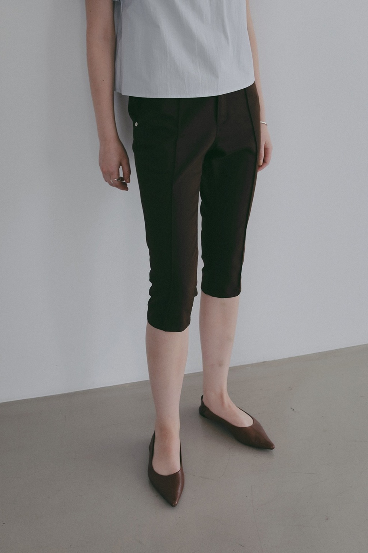 MANOF STRETCH CAPRI PANTS 2色展開