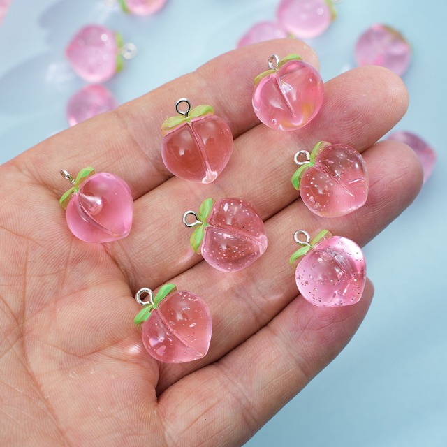 水蜜桃デザインの手作りネックレスパーツ