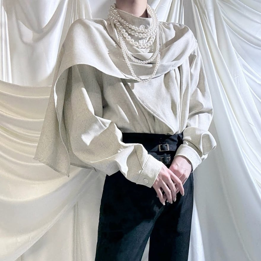 大人向け ゴシック調 ドレープブラウス 非対称デザイン・落ち感 シルエット