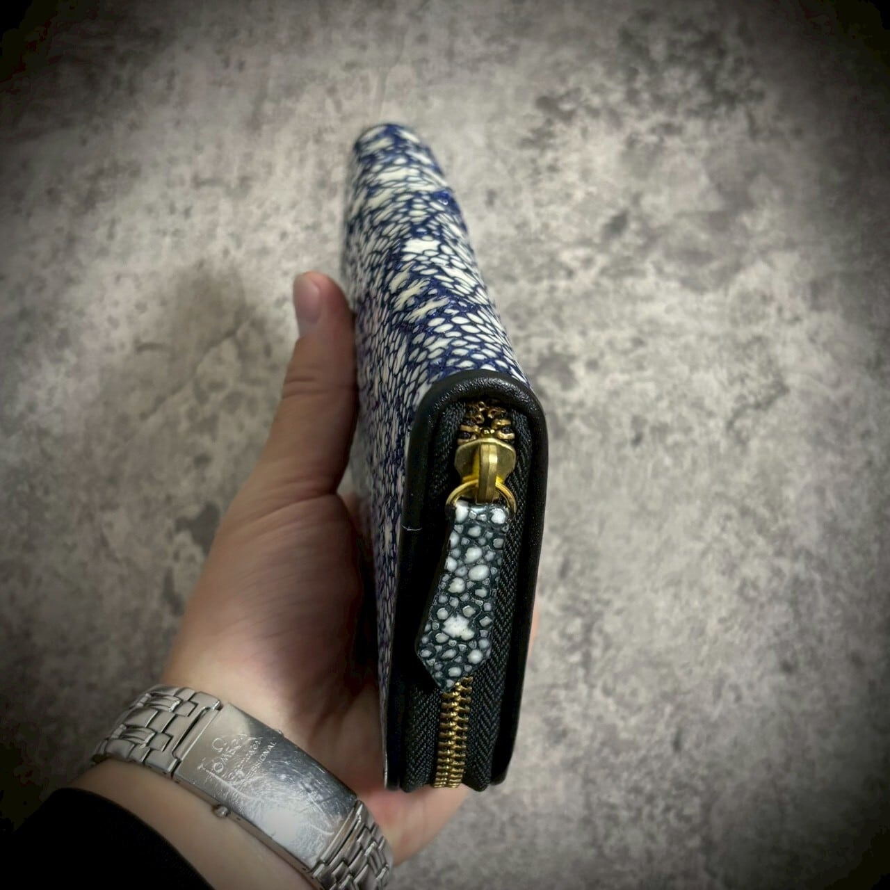 スタースティングレイ 長財布 エイ革 一枚革 ガルーシャ カイラギ 梅花