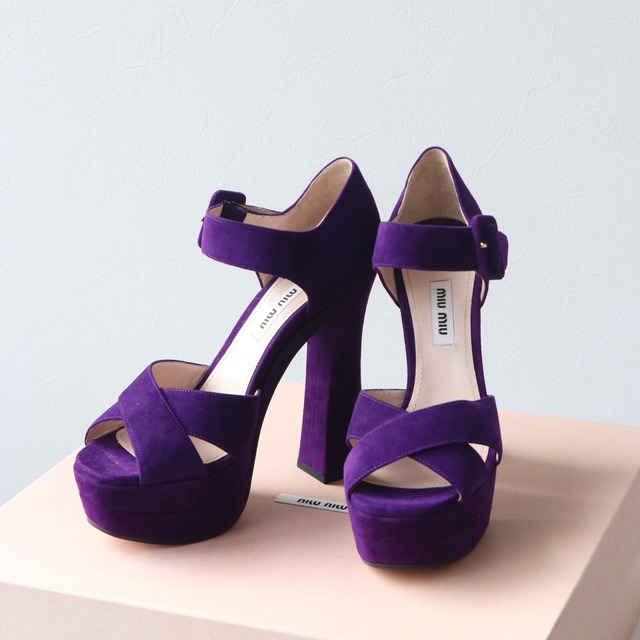 miumiu スエード パンプス スエード ミュウミュウ