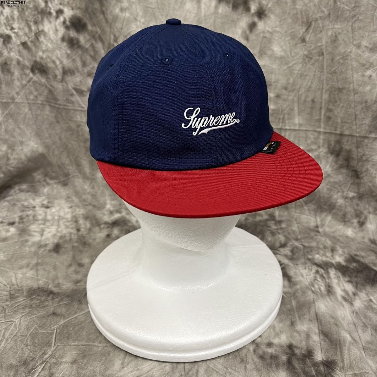 早い者勝ちです【希少】新品・未使用　Supreme　シュプリーム  キャップ