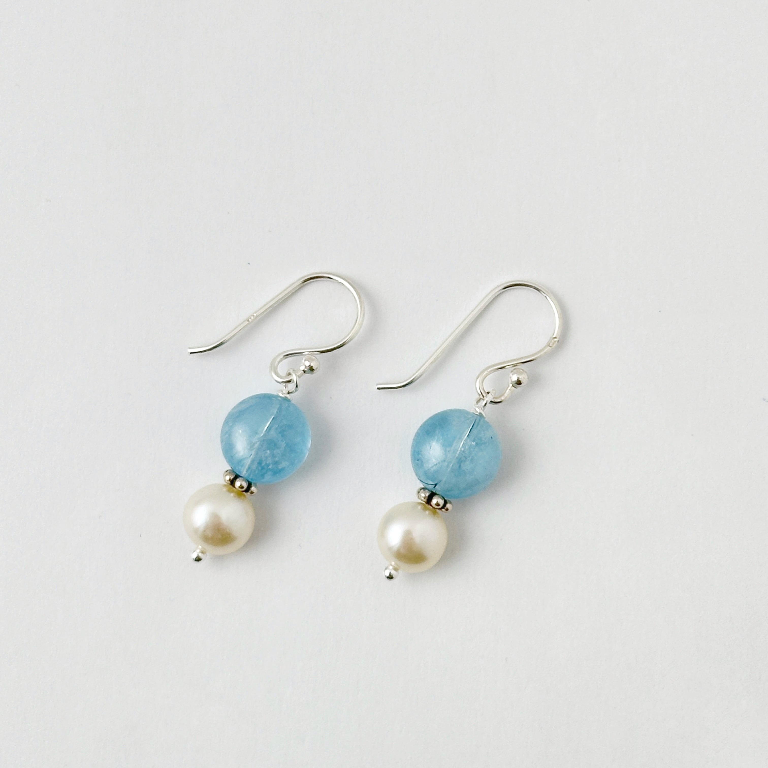 再入荷！！】Lagoon Original アクアマリン とパールの フックピアス