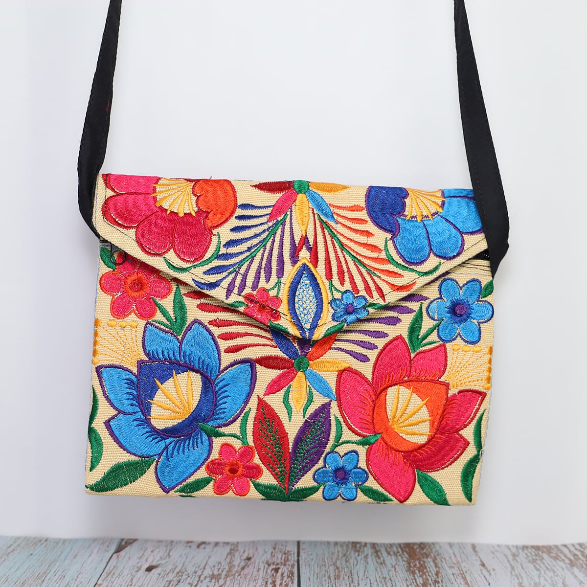 RNAMEDIA エスニック 刺繍 ハンドバック クラッチバッグ エスニック クラッチ バッグ ショルダー アカ族 刺繍 レディース