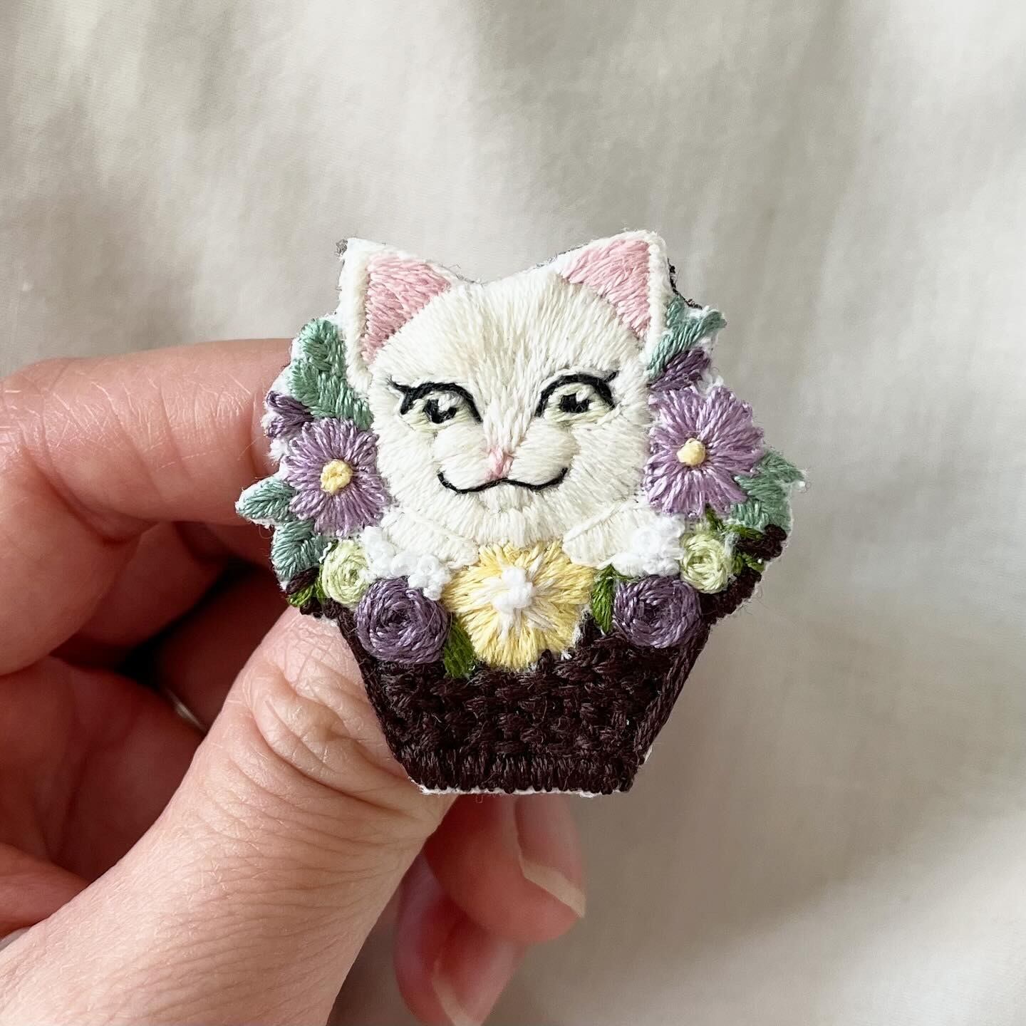 ねこのこどもたち 小さな秋のキジシロちゃん 通っ ＊ ハンドメイド 猫 