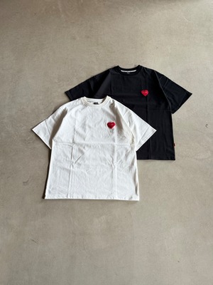 POLER ポーラー【PRM WASH FURRY HEART CHENILLE EMB TEE】