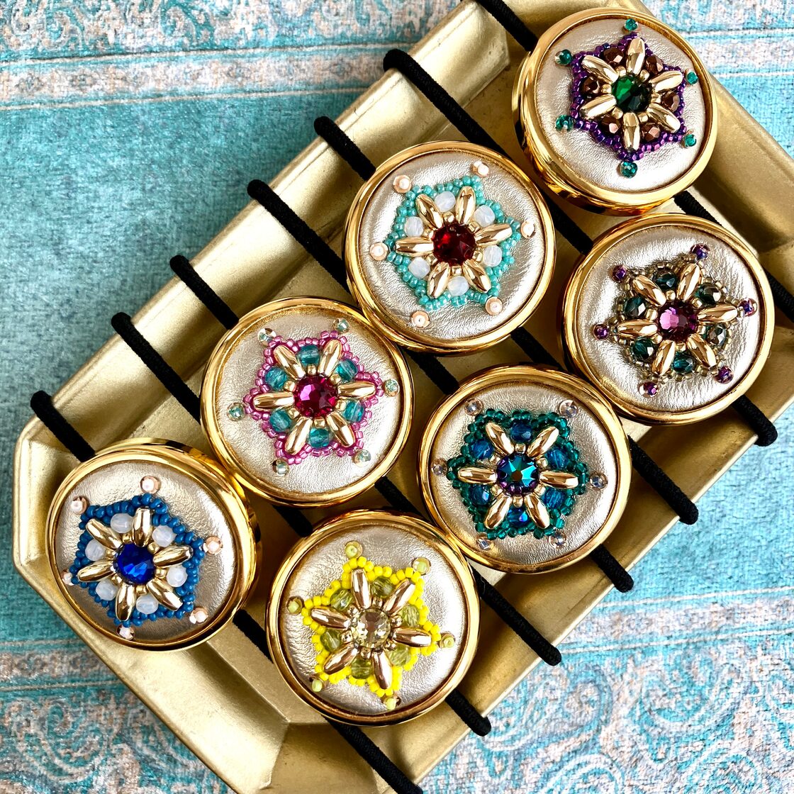 ブルーグリーン》ビーズ刺繍のヘアゴム | Pay ID