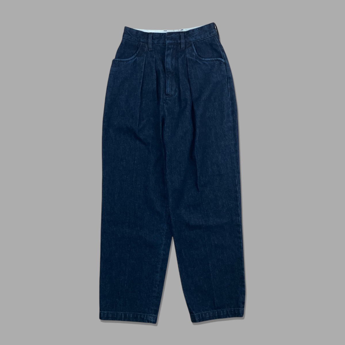 2022s FARAH Two Tuck Wide Tapered Pants | MARKET