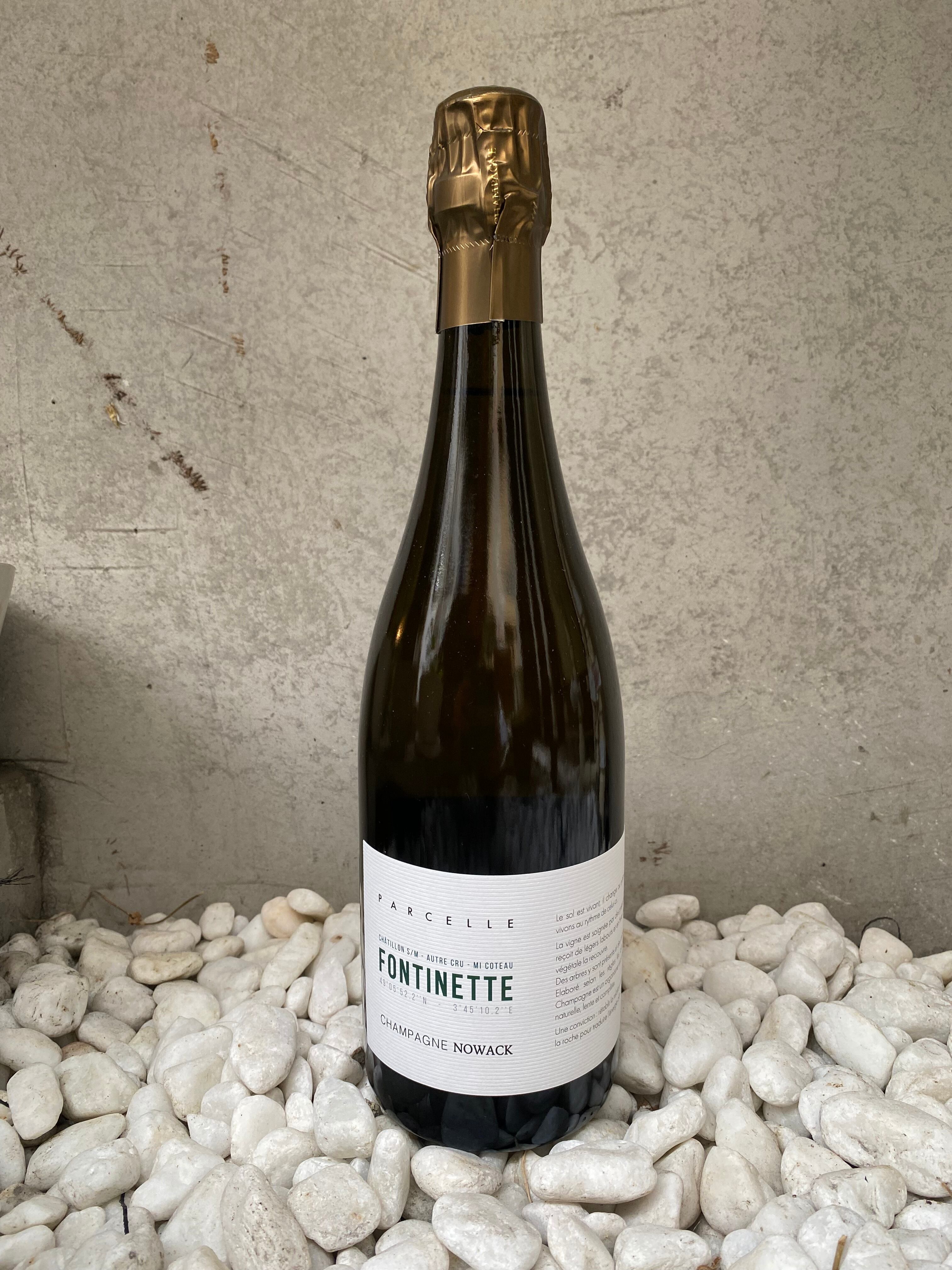 キュヴェ シネマ ピノ・ノワール 2022 / クリスタルム | ワイン