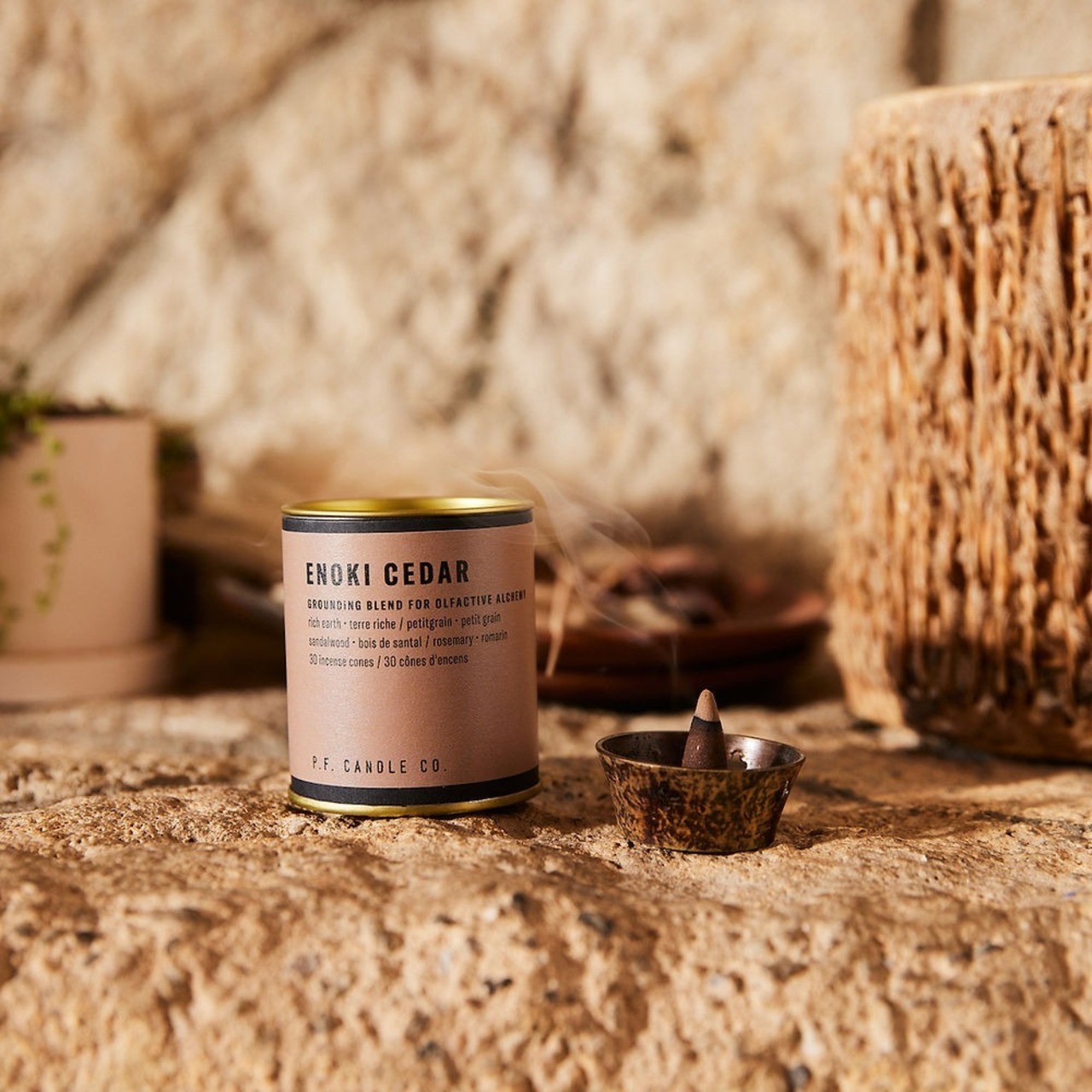 P.F. Candle Co. アルケミー インセンスコーン エノキ・シダー