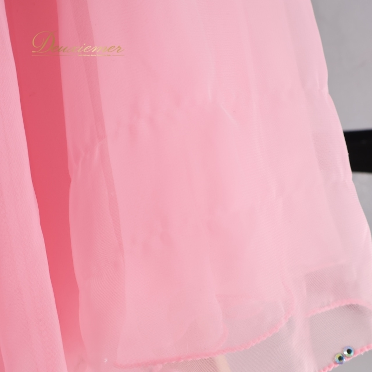 社交ダンス 衣装 スタンダードドレス ワンピース ドレス スタンダード ピンク フロート レース デモ 競技 ダンス パーティ 発表会 落ち感 綺麗 華やか 明るい ピンク系 柔らかい 素材 揺れる スカート シフォン 2枚重ね ふわふわ おしゃれ エレガント フェミニン フォーマル 上品 かわいい