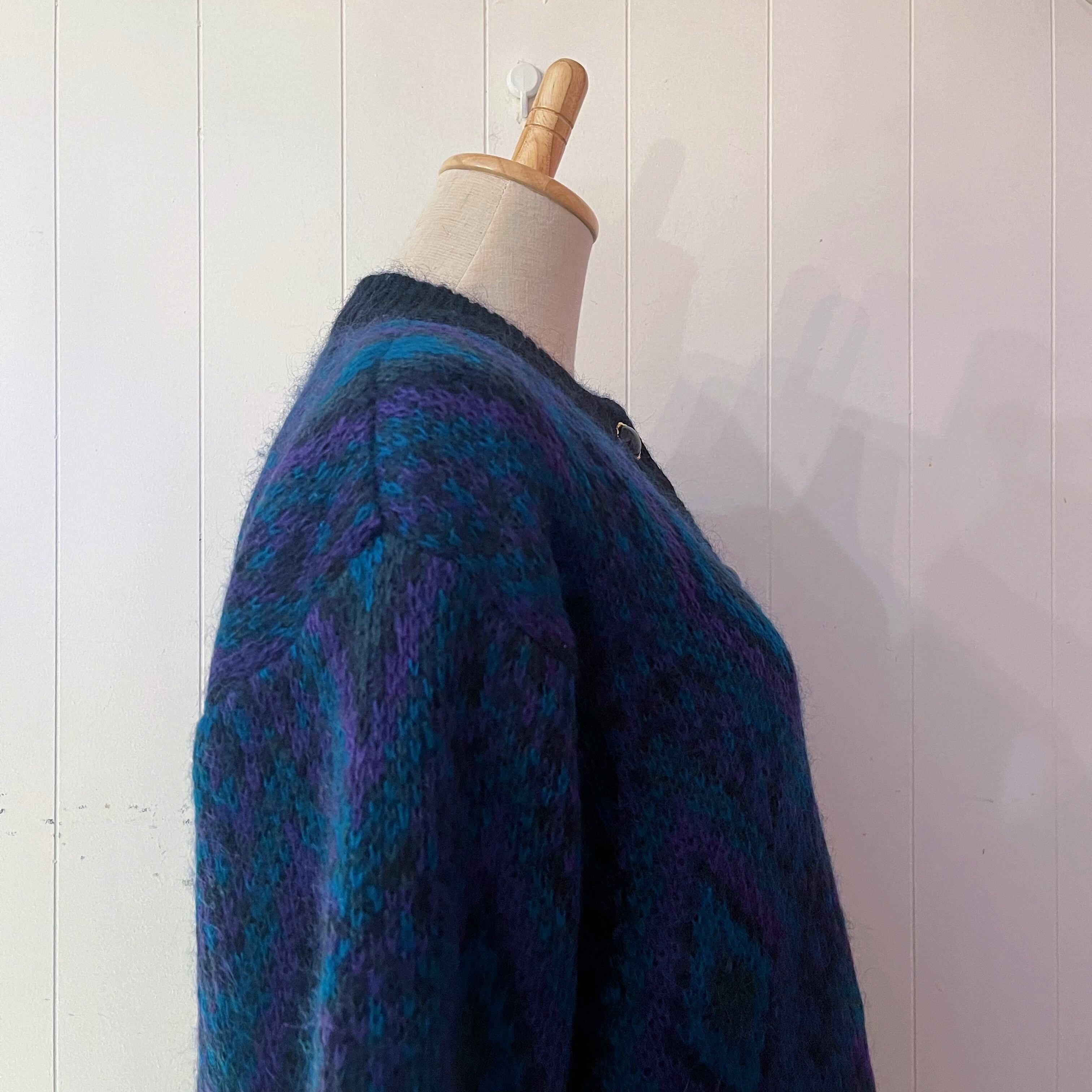 blue diamond liner knit cardigan