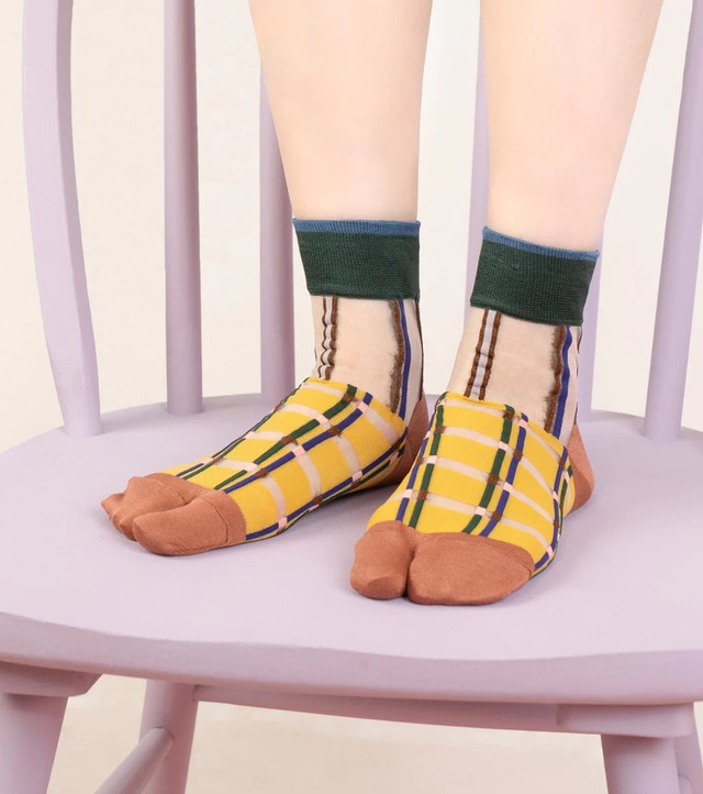 COQ KANAKOKAJIHARA /【23−25cm】multiple check tabi socks