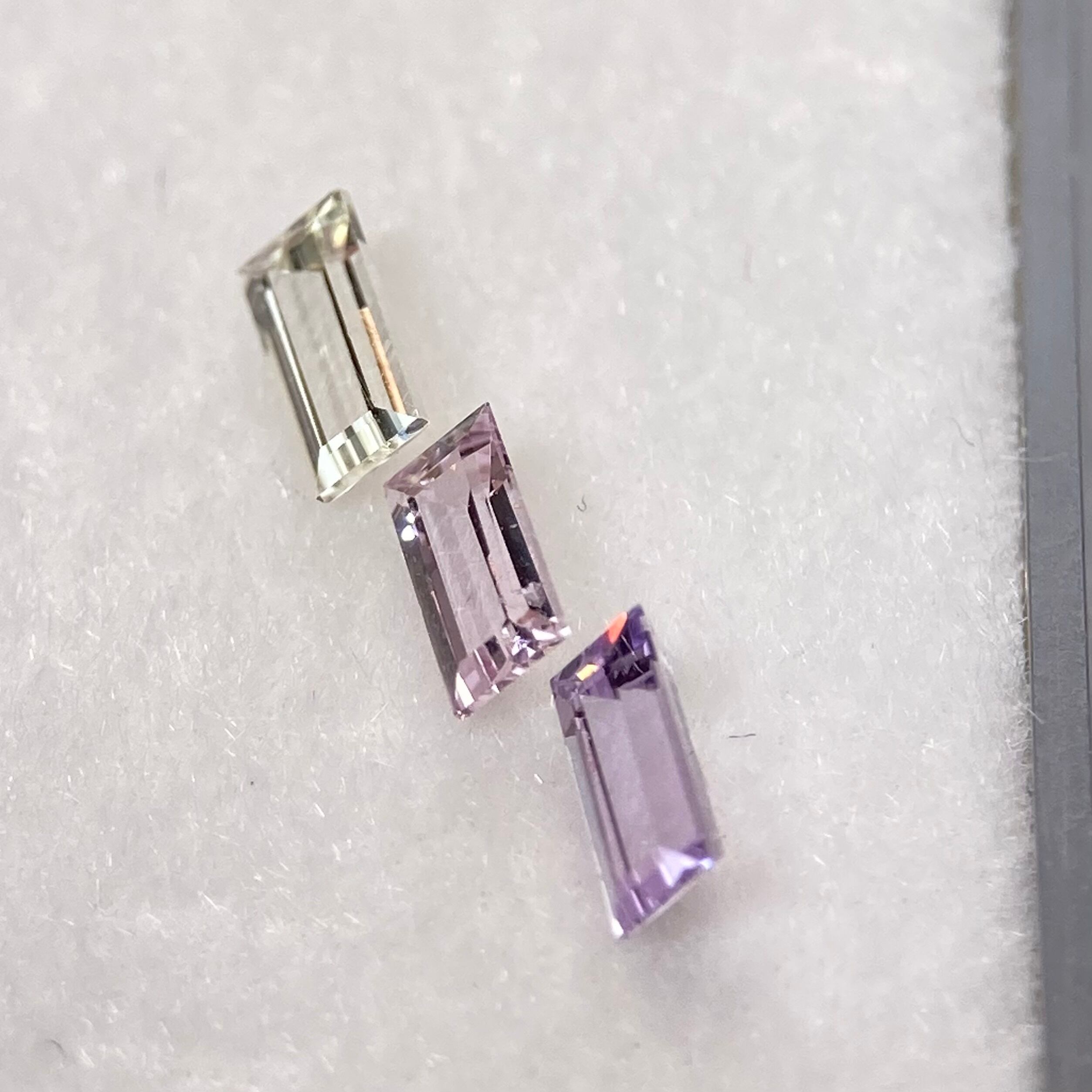 静寂のサファイア 3石セット B r-0649 | 天然石とアクセサリーの店 梨