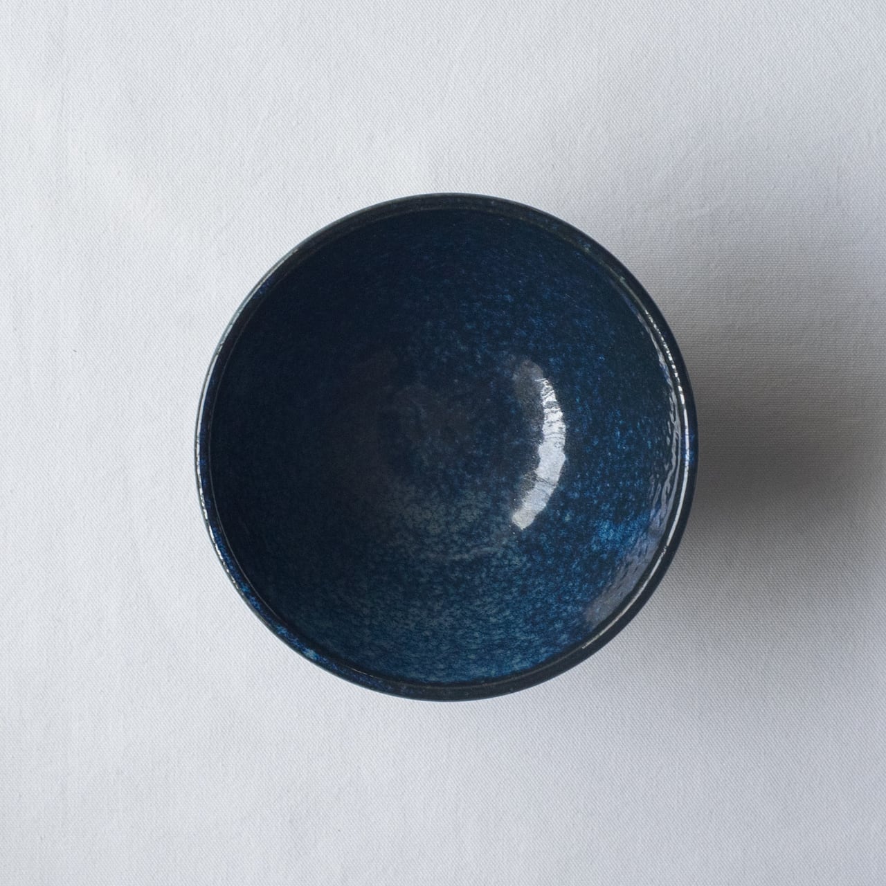 線のご飯茶碗【ネイビー】 | Kamani | 多治見で営む 美濃焼器のWebショップ