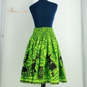 フラダンス 衣装 パウスカート グリーン系 シングル フラ ダンス フラガール柄 緑 黄緑 黒 楽器柄 ハワイアン アロハ 華やか かわいい スカート ハワイアンプリント 鮮やか ブラック系