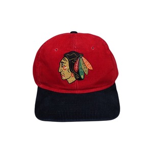 NHL CHICAGO BLACKHAWKS CORDUROY SNAPBACK HAT ONE SIZE (USED)