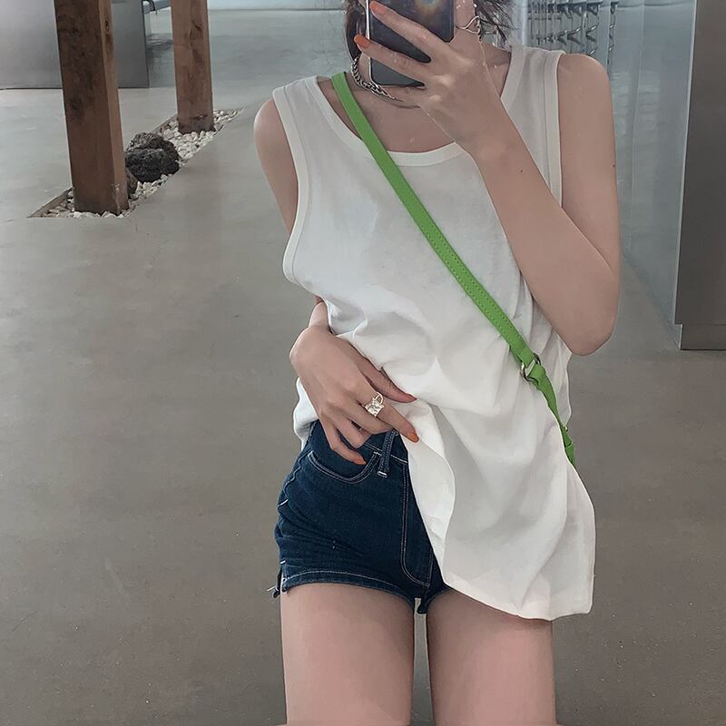 ノースリーブTシャツ シャツ サマールーズホワイトトップス 夏物 ブラックストロベリース40037979545