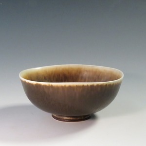 ベルント・フリーベリ(Berndt Friberg,1899-1981/SWEDEN) グスタフスベリ 兎の毛皮釉 鉢/ボウル/bowl / 彫銘【H】1966 年作 グスタフスベリ 正絹御物袋・隅柱添え 見立てで小服の抹茶碗にも  dby11162-R