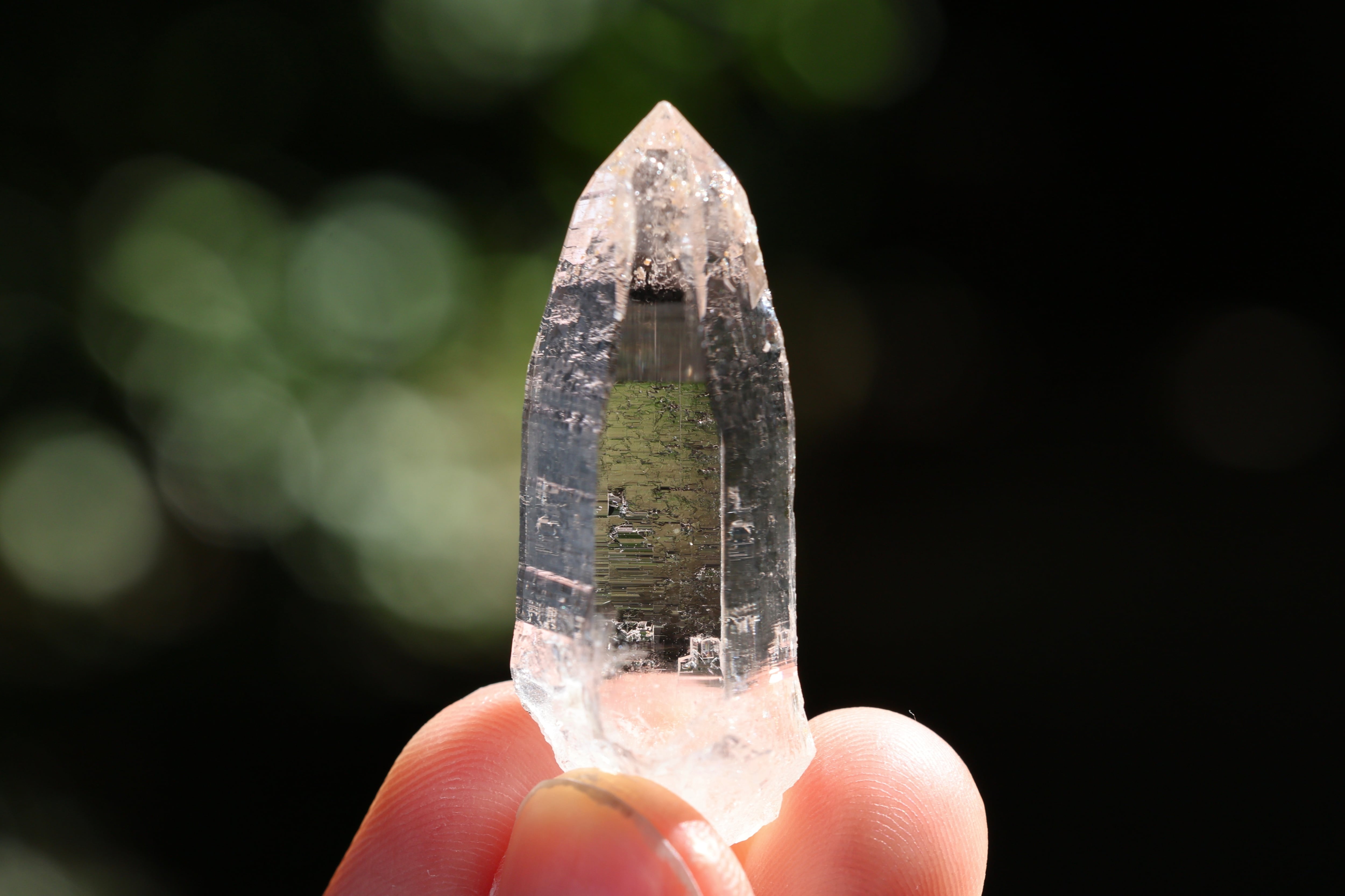 ヒマラヤ水晶 ガネーシュヒマール産 | 石垣島の夜光貝アクセサリーと