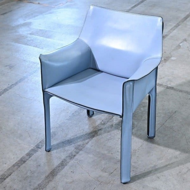 最高級 Cassina 51万「413 CAB」アームチェア B 本革 マリオ・ベリーニ 椅子 一人掛けリビング ダイニング カッシーナ キャブ【中古家具/中古インテリア/USED家具ユーズド家具/リサイクル】