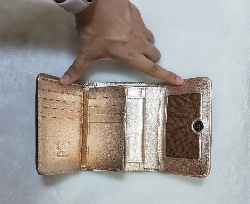 スティングレイ エイ革 三つ折り財布 | stingrayreal