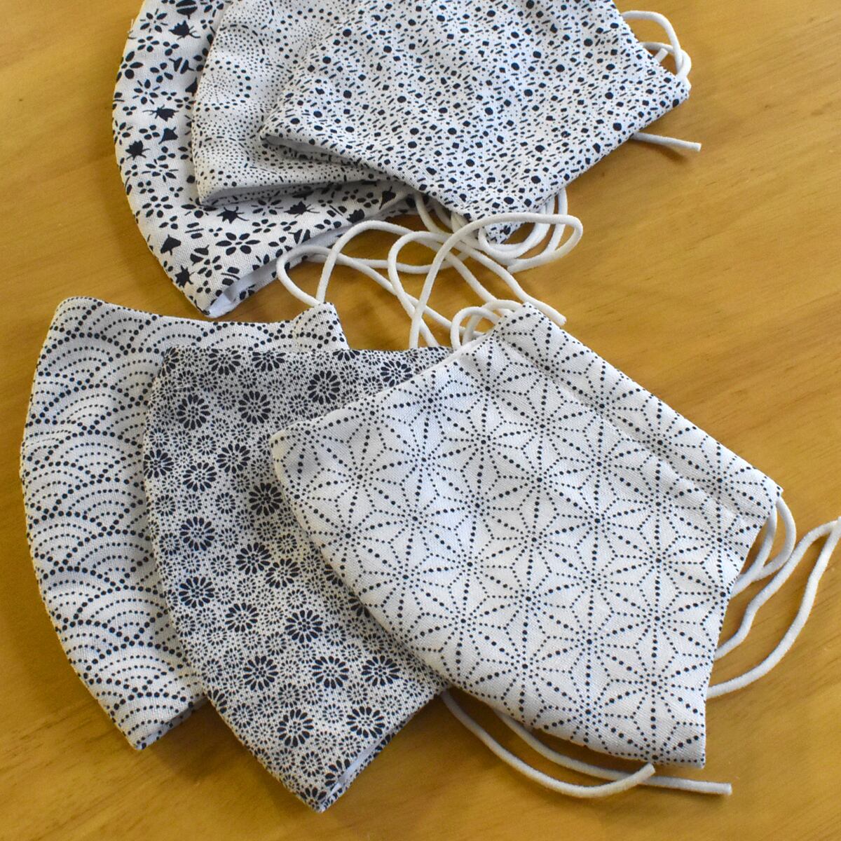 伊勢木綿布マスク -伊勢型紙柄-