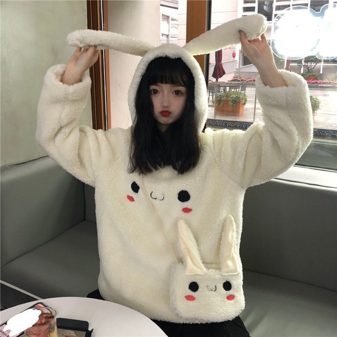 かわいいウサギ耳トレーナーぬいぐるみ厚いフード付きプルオーバー長袖 