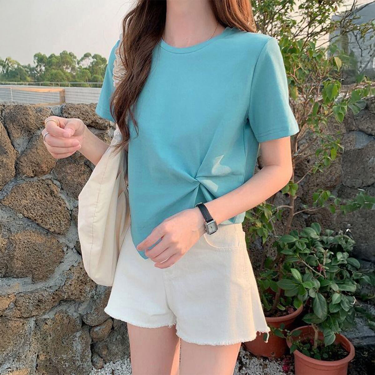 アシンメトリー 半袖 Tシャツ レディース 春夏 韓国 トップス きれいめ 大人 シンプル カジュアル ウエストタック カットソー 不規則ヘム ラウンドネック ショート丈 大人可愛い 大人女子