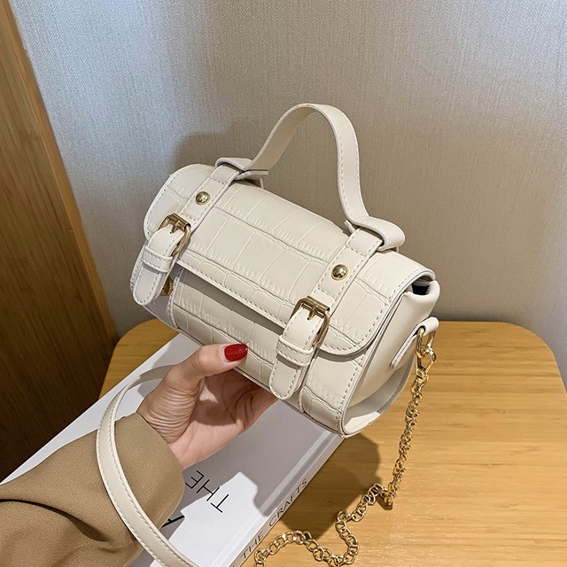 夏の新しい小さなバッグ女性2020年人気の新しい流行のファッションネット赤メッセンジャーバッグテクスチャボストンハンドバッグ Tiancai_Wing_Bag6547744