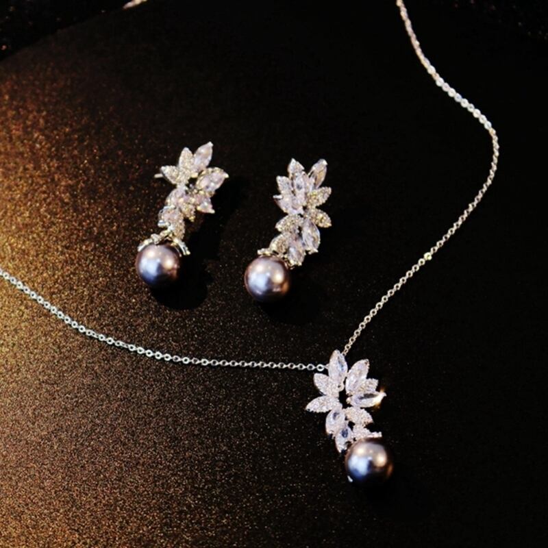 一粒パールのフラワーネックレス・イヤーアクセセット D0384