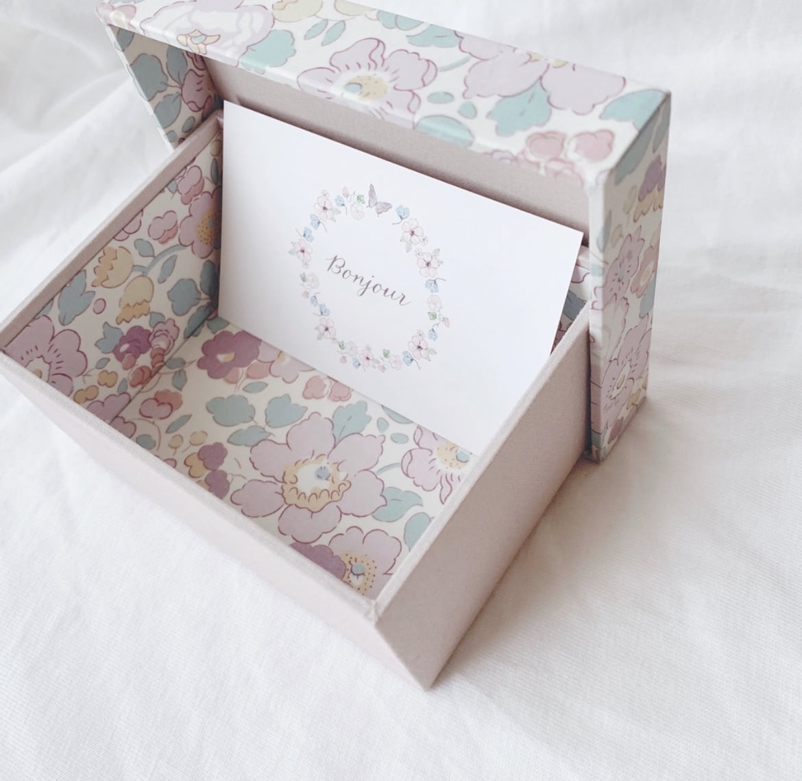 リリィ様オーダーソーイングボックス完成品