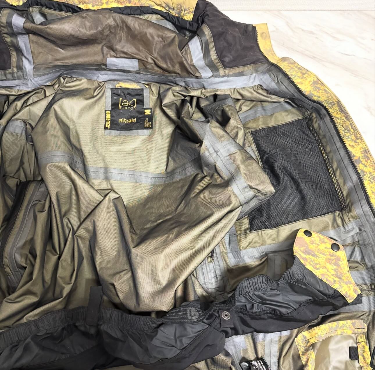 00s 〜 nitraid × burton ak real weed camouflage nylon mountain