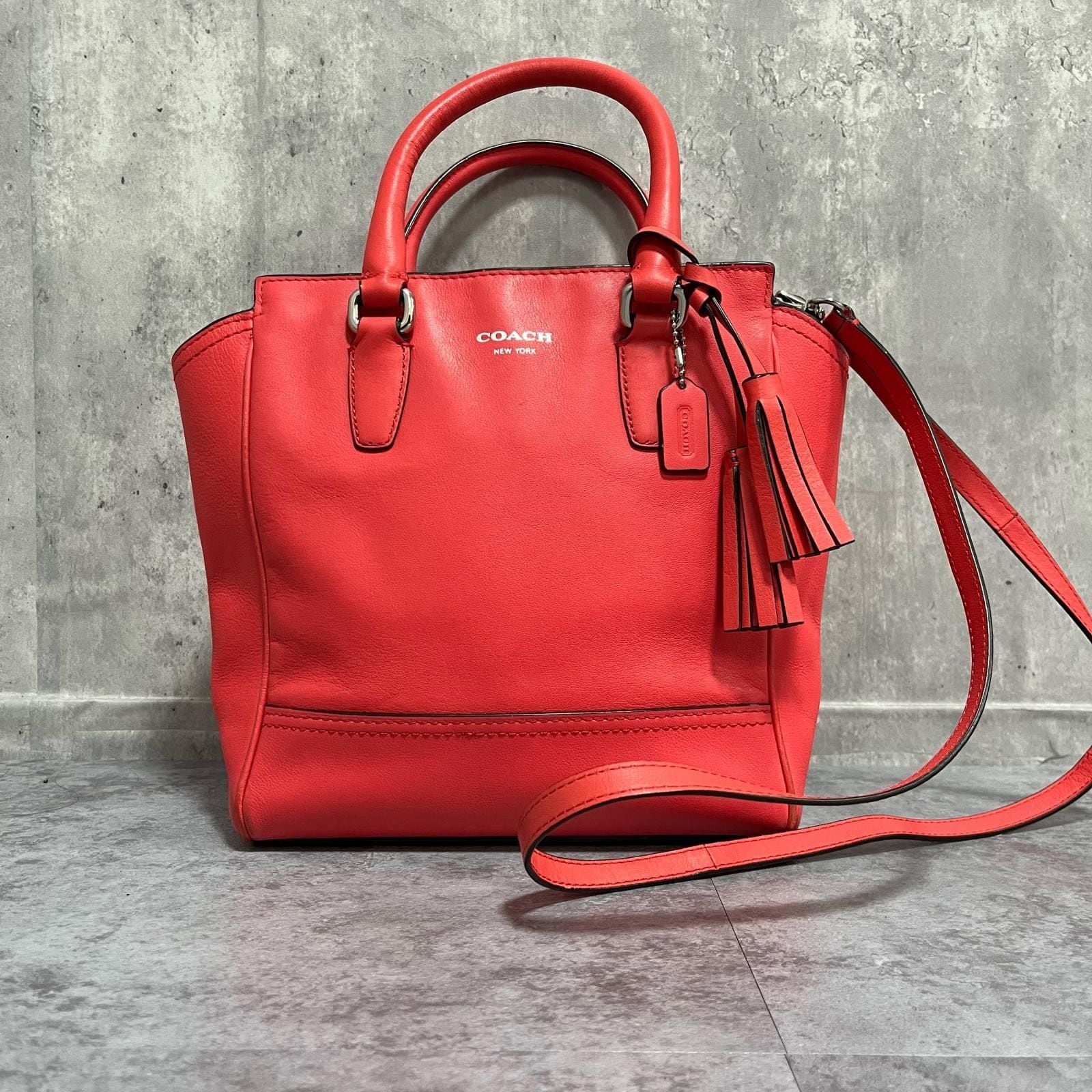 COACH】コーチ 無地ハンドバッグ レザー 2WAYショルダーバッグ レザー