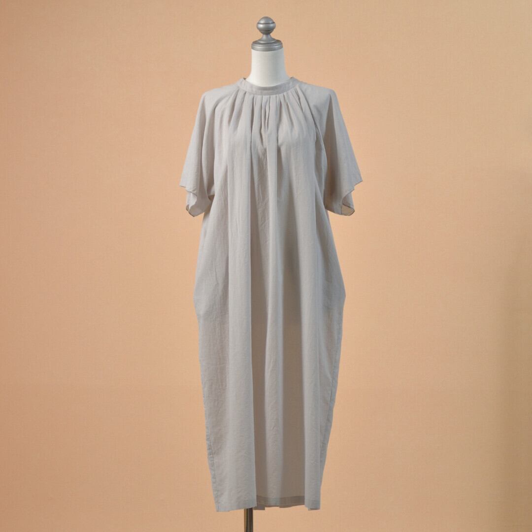 evam eva エヴァムエヴァ コットンローン・ワンピース cotton lawn one-piece ・グレージュ 薄く透け感のあるコットンの生地をたっぷりと使用しましたワンピースです【送料無料】