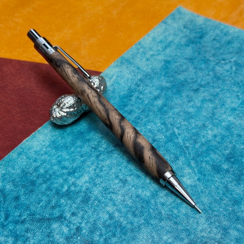 04960 黒柿孔雀杢 上杢 DM-1 シャープペンシル 0.5mm | クラフト工房