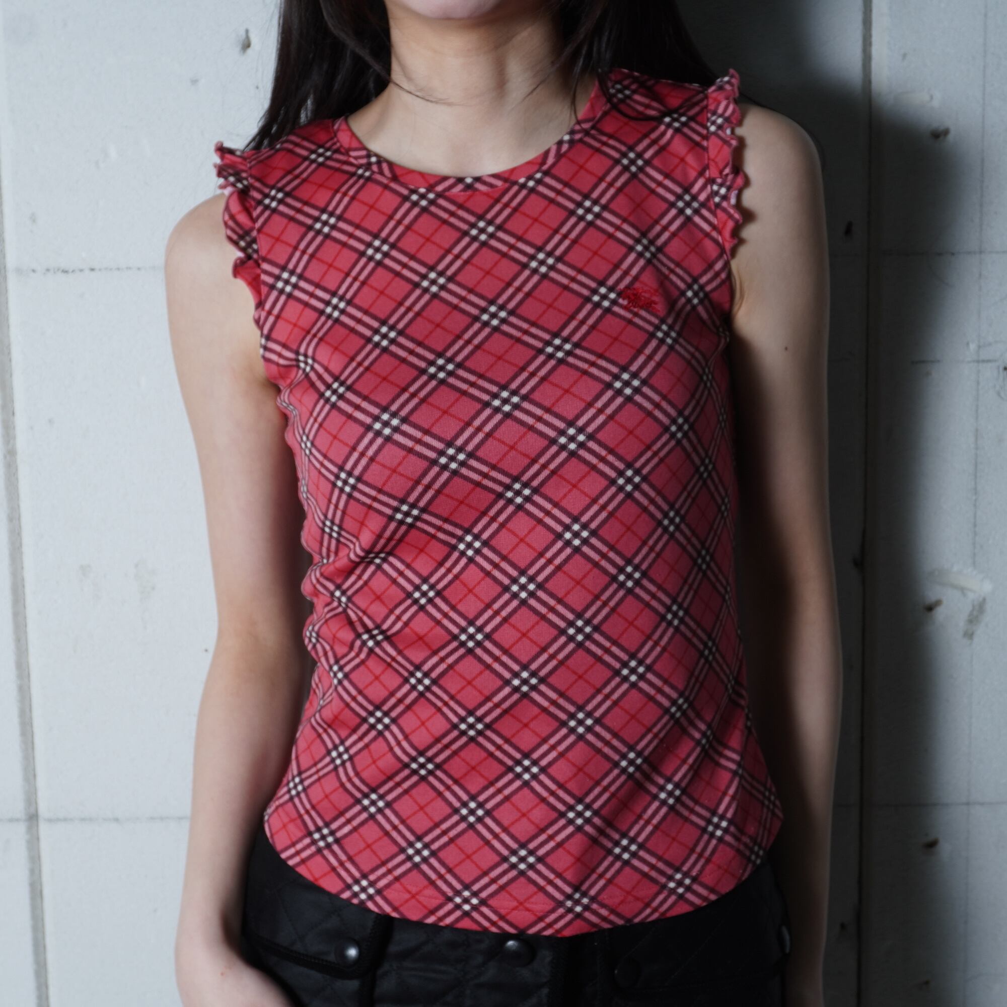 BURBERRY】バーバリー チェック柄フリルタンクトップ pink | MIXHIVE