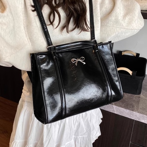 3色／レザータッチ3wayトートバッグ ・69587