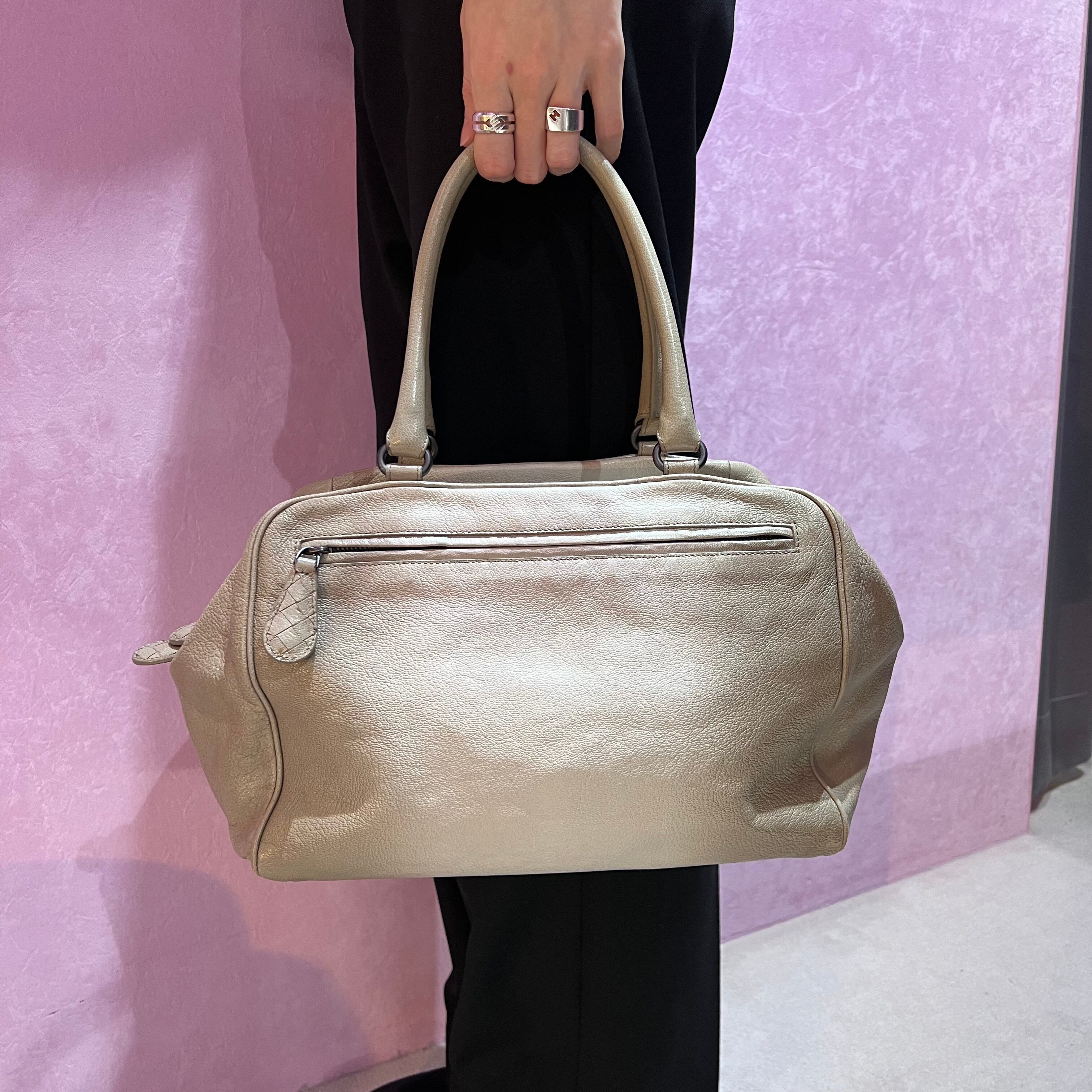 Bottega Veneta イントレチャート グラデーションボストンバッグ