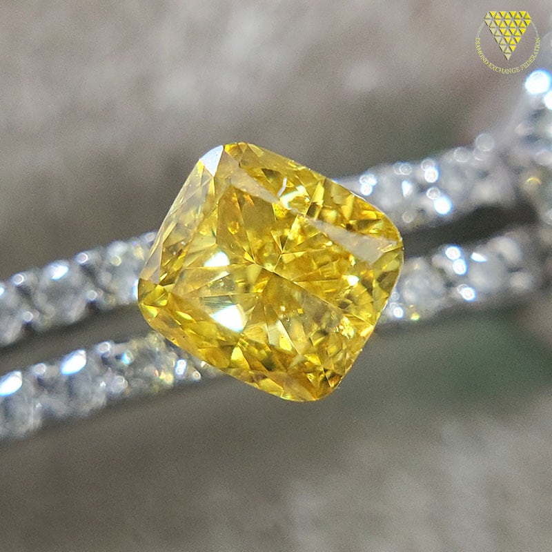 イェローダイヤモンドルース/ F.VIVID YELLOW/ 0.127 ct.