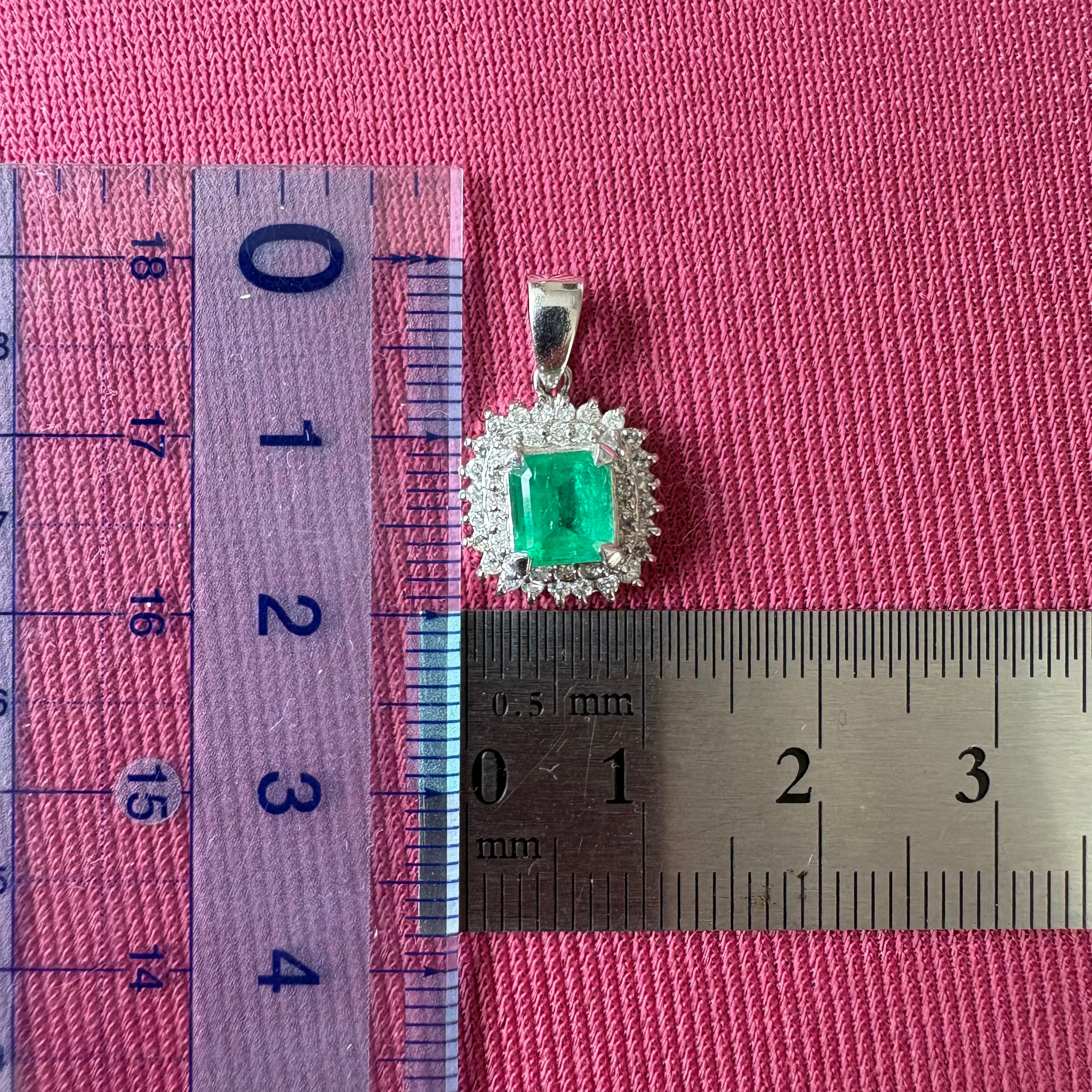 昭和レトロ Pt900 エメラルド 0.83 ダイヤモンド ペンダントトップ