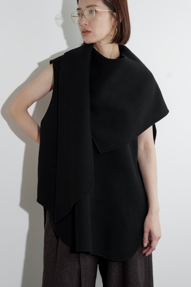 Stole layered gilet(black)９月末から１０月上旬頃発送