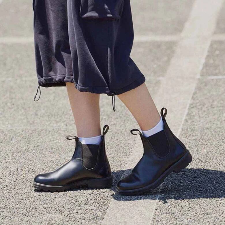 ORIGINALS #2414 サイドゴアブーツ Blundstone ブランドストーン