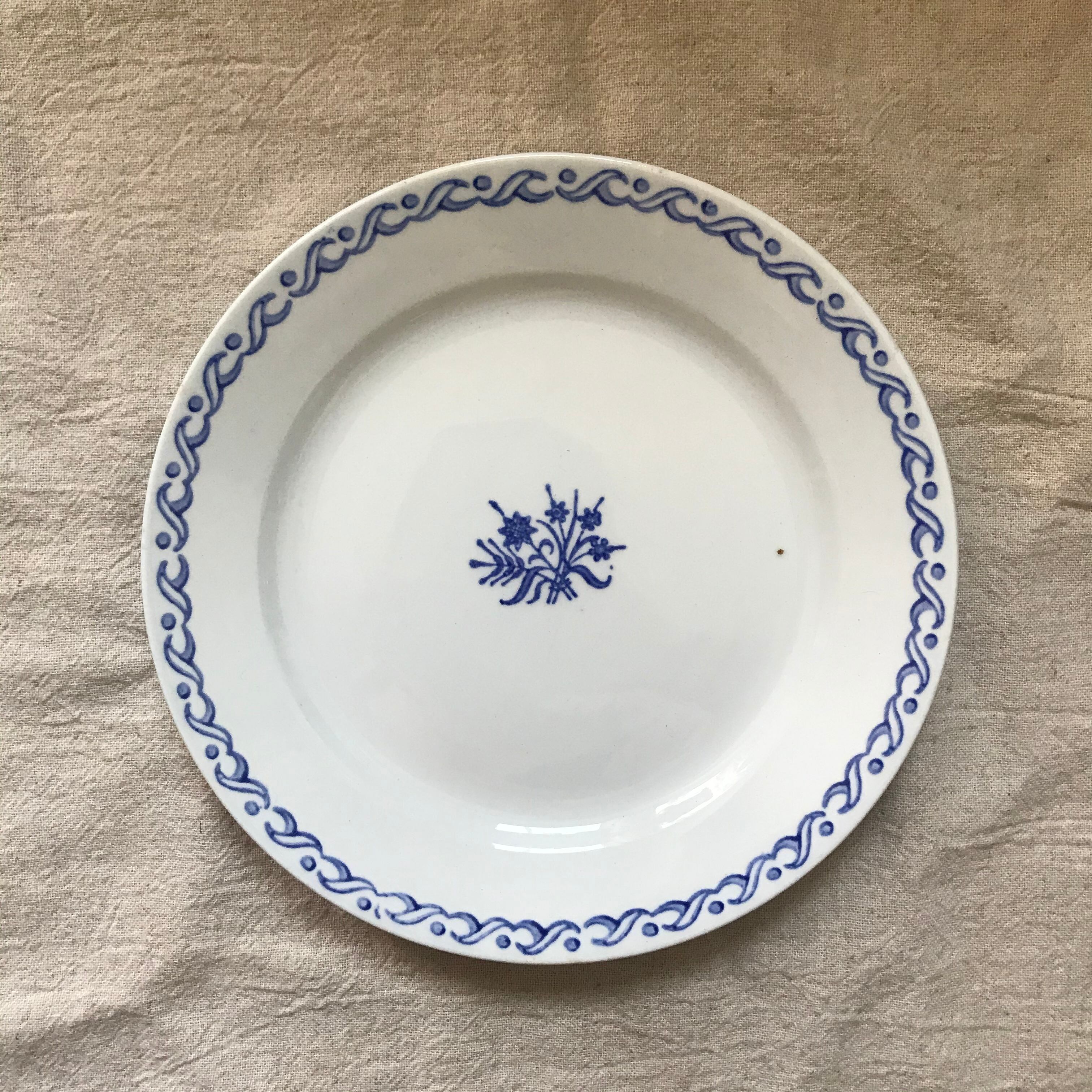 オールドアラビアの青花ケーキ皿