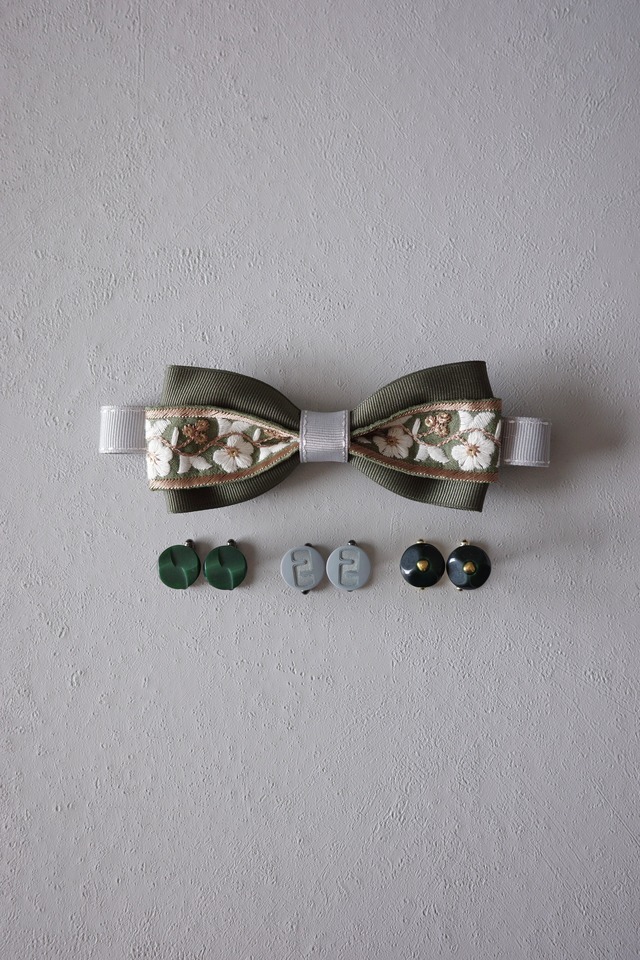 tai × cuffs button SET