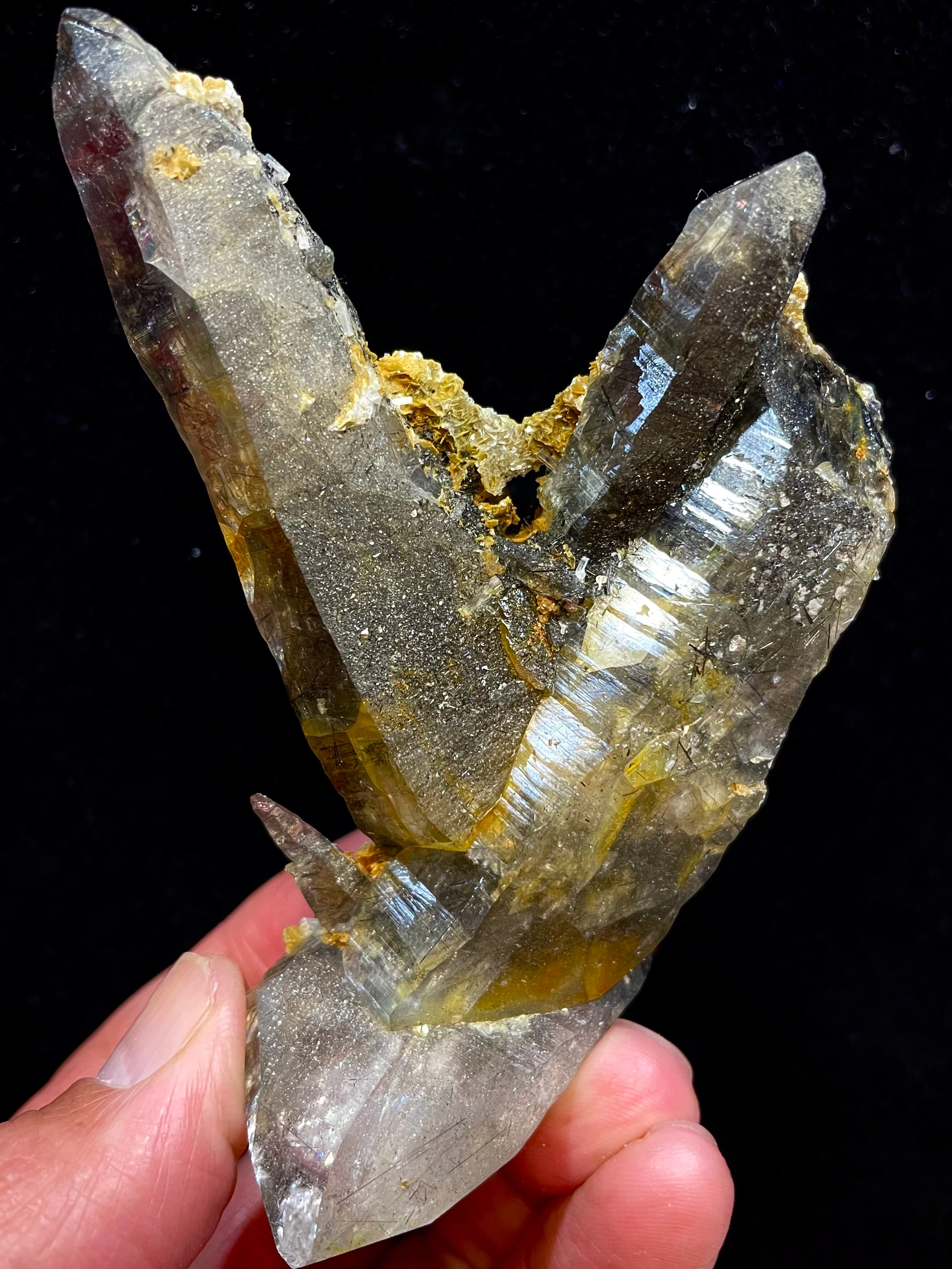 【パキスタン産】ディランクォーツ 2) New found！ギルギットの秘宝「ディラン・クオーツ」スーパー