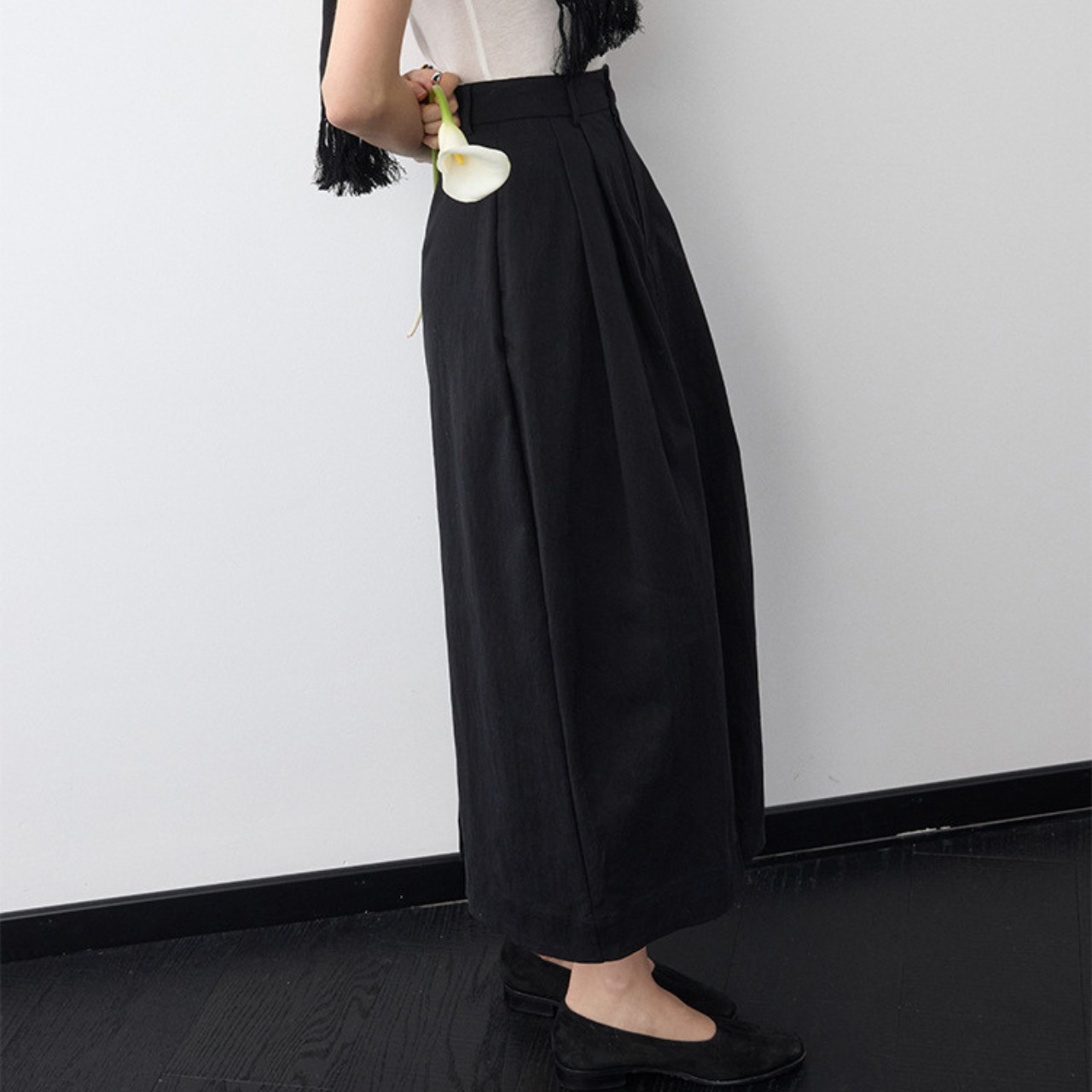 Tuck Slit Long Skirt  T4258