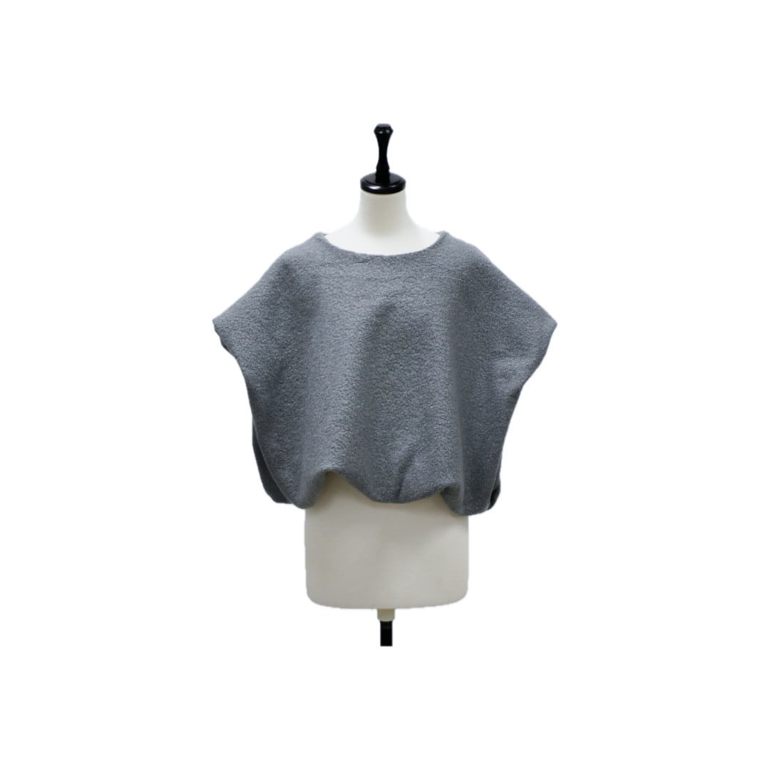 Airy boa cocoon design pullover